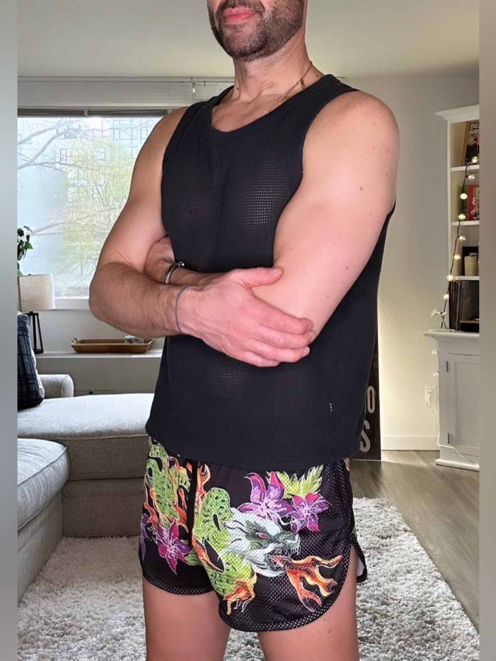 Skull & Bones | Hand Painted Mesh Shorts in Black (Medium) - Picture 11 of 16